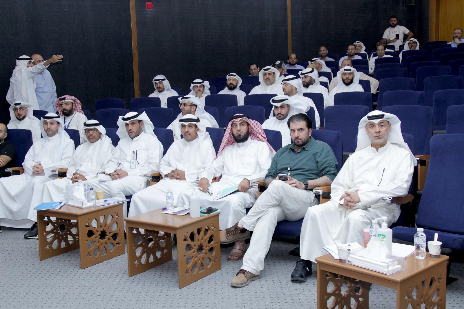 الحوكمة المؤسسية في القطاع الحكومي  المحاضر:د. صلاح الغزالي